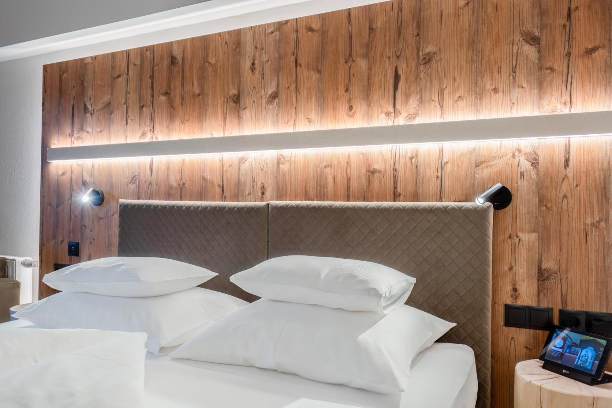 Hotel Kirchbichlhof Hippach Eksteriør billede