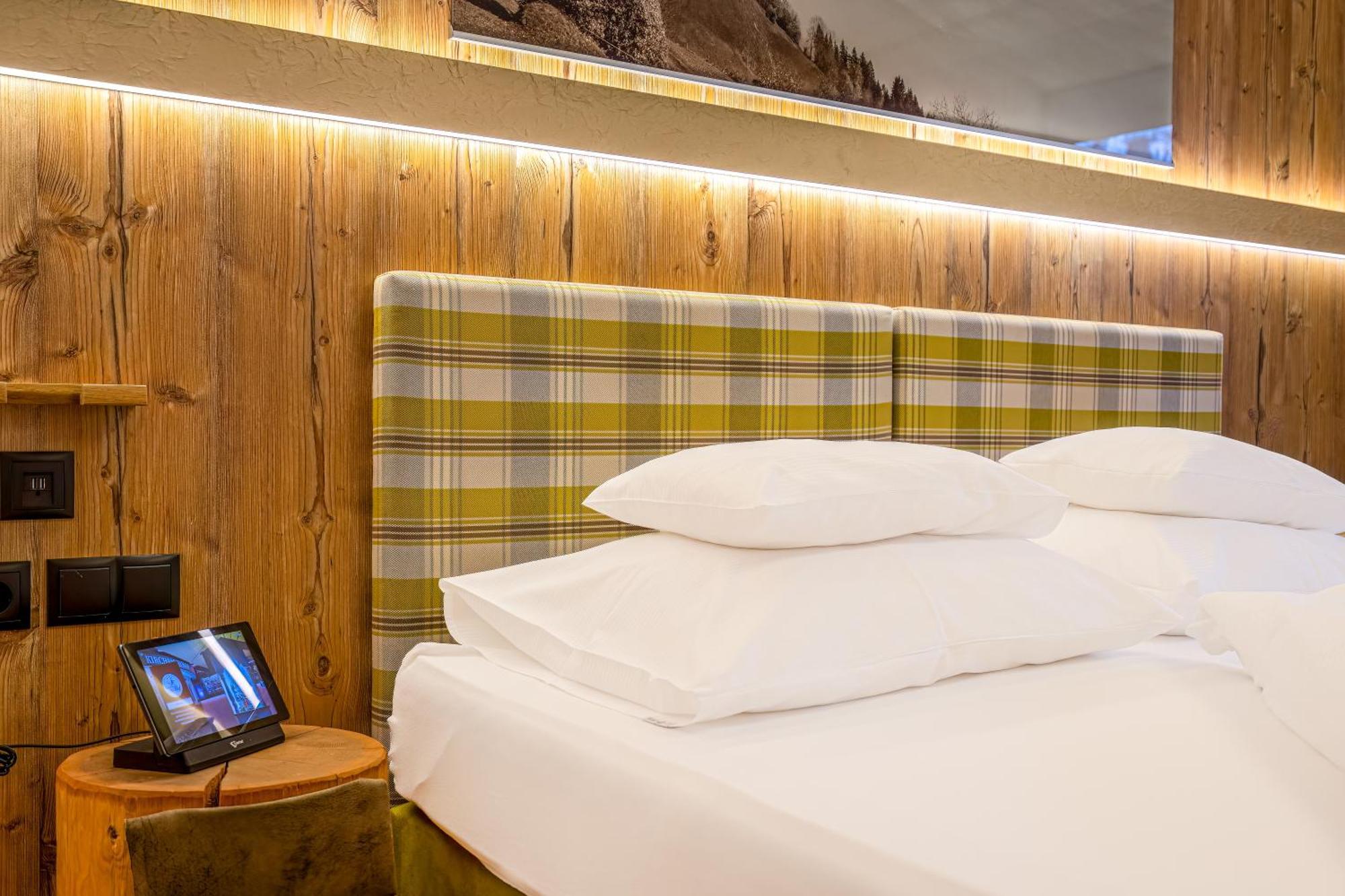 Hotel Kirchbichlhof Hippach Eksteriør billede